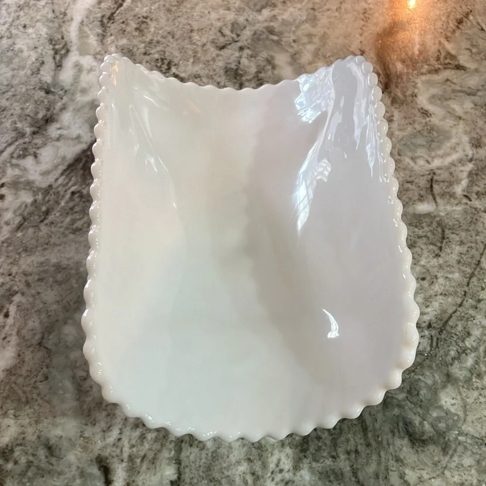 Vintage Milkglass Banana Boat Diamond Pattern